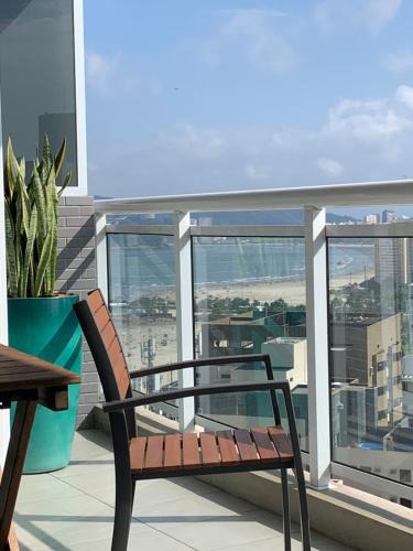 Pompeia Apartment | OCEAN FRONT UNLIMITED COM VISTA MAR - Wi-FI, Piscina Borda infinita Aquecida de frente ao Mar, Jacuzzi, Saunas e Academia