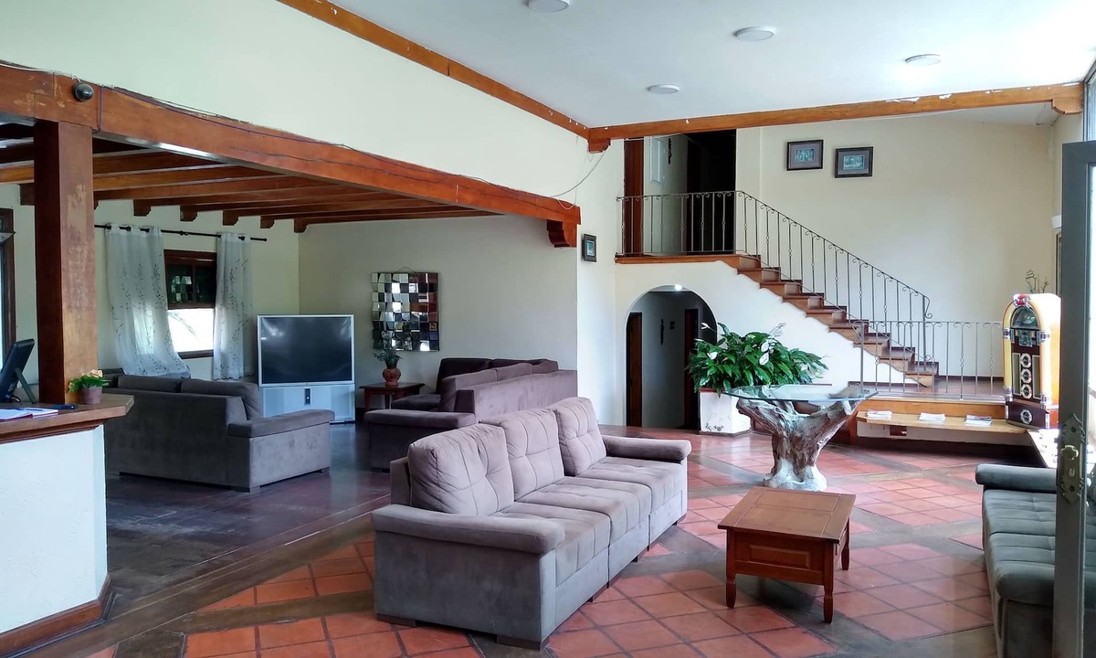 Itapecerica da Serra Hotel | OYO Del Verde Hotel