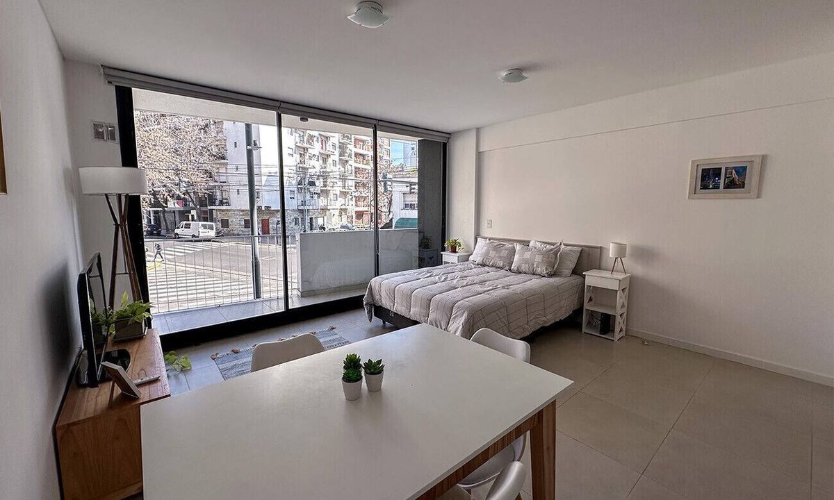 Recoleta Apartment | Palermo · Bright studio with private balcony & rooftop pool access – up to 2 guests