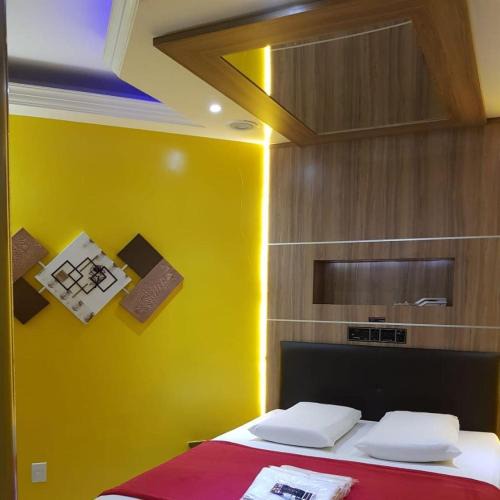 Rio Claro Hotel | PENSEENTRE MOTEL