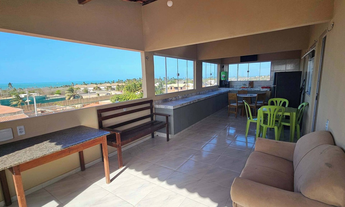 Prea Apartment | Penthouse by the Beach Near Rancho do Peixe & Jeri