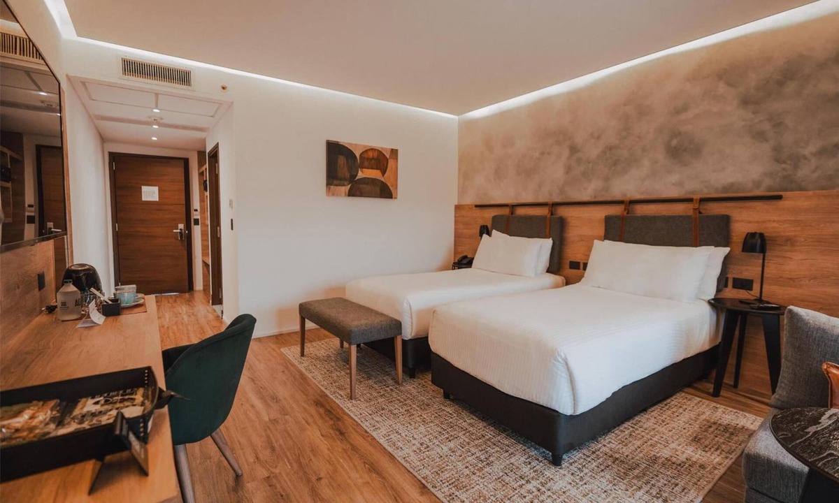 Villa General Belgrano Hotel | Picturesque Room Perfect for Escaping the City Noise | Private Balcony