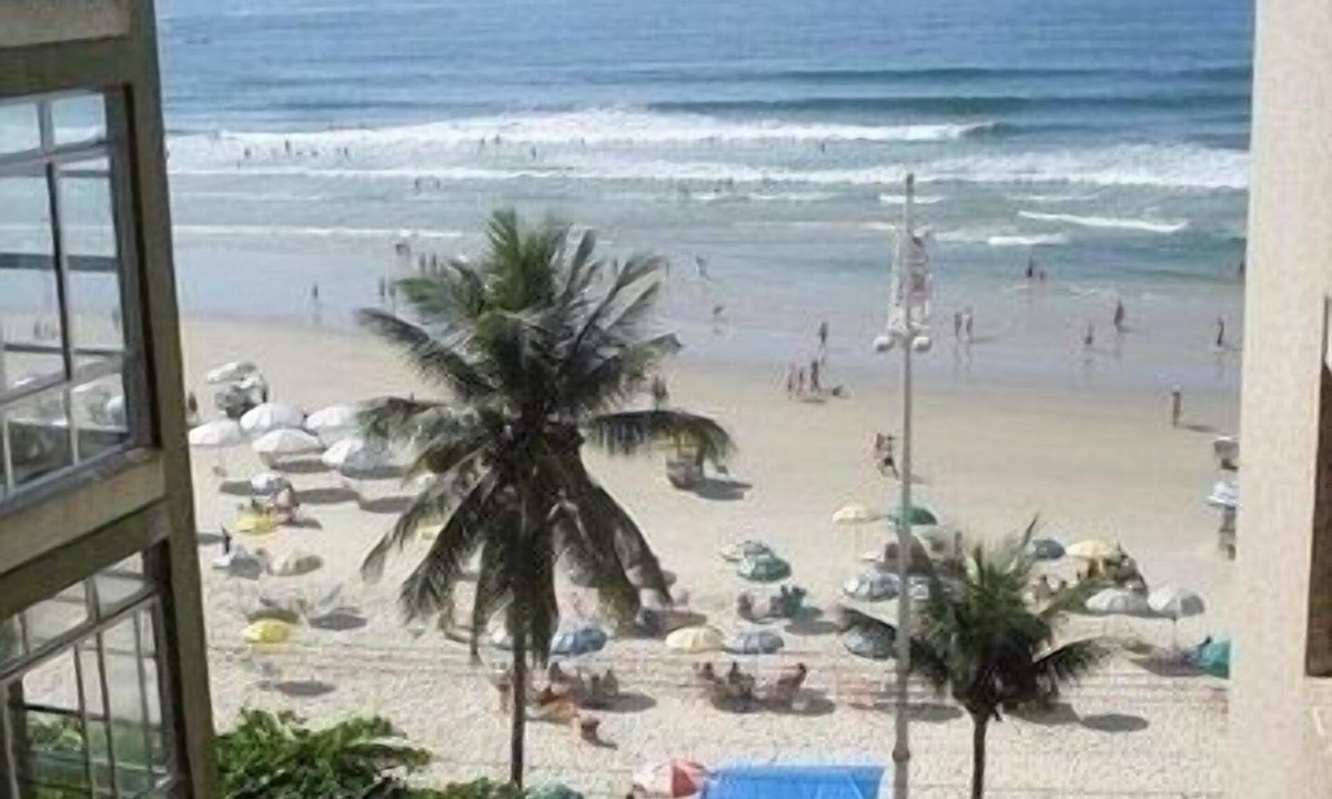 Pitangueiras Apartment | PITANGUEIRAS BEACHFRONT 2 Bedrooms! - 2 suites