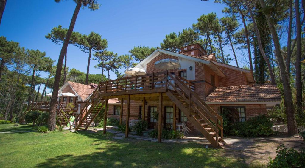 Carilo Cabin | Posada del Bosque By HS