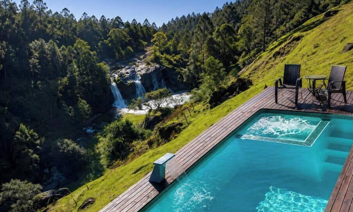 Sao Bonifacio Cabin | Pousada Dona Teresinha | Piscina Aquecida | Café - São Bonifácio - SC