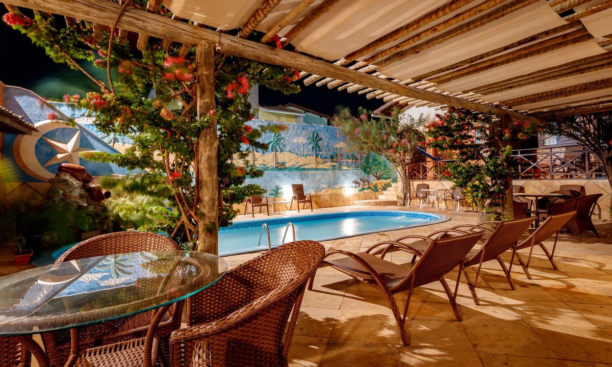 Canoa Quebrada Hotel | Pousada Jardim dos Orixás
