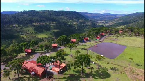 Vacas Gordas Hotel | Pousada Lago da Colina
