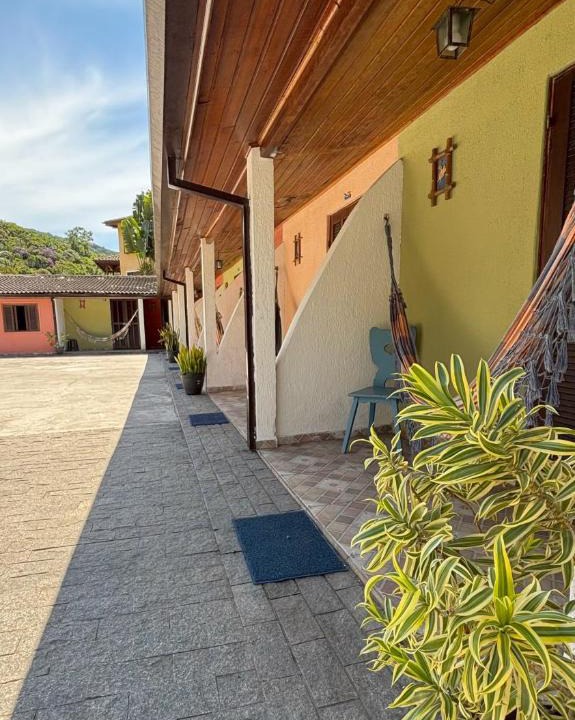 Toninhas Hotel | Pousada Sr Marinheiro