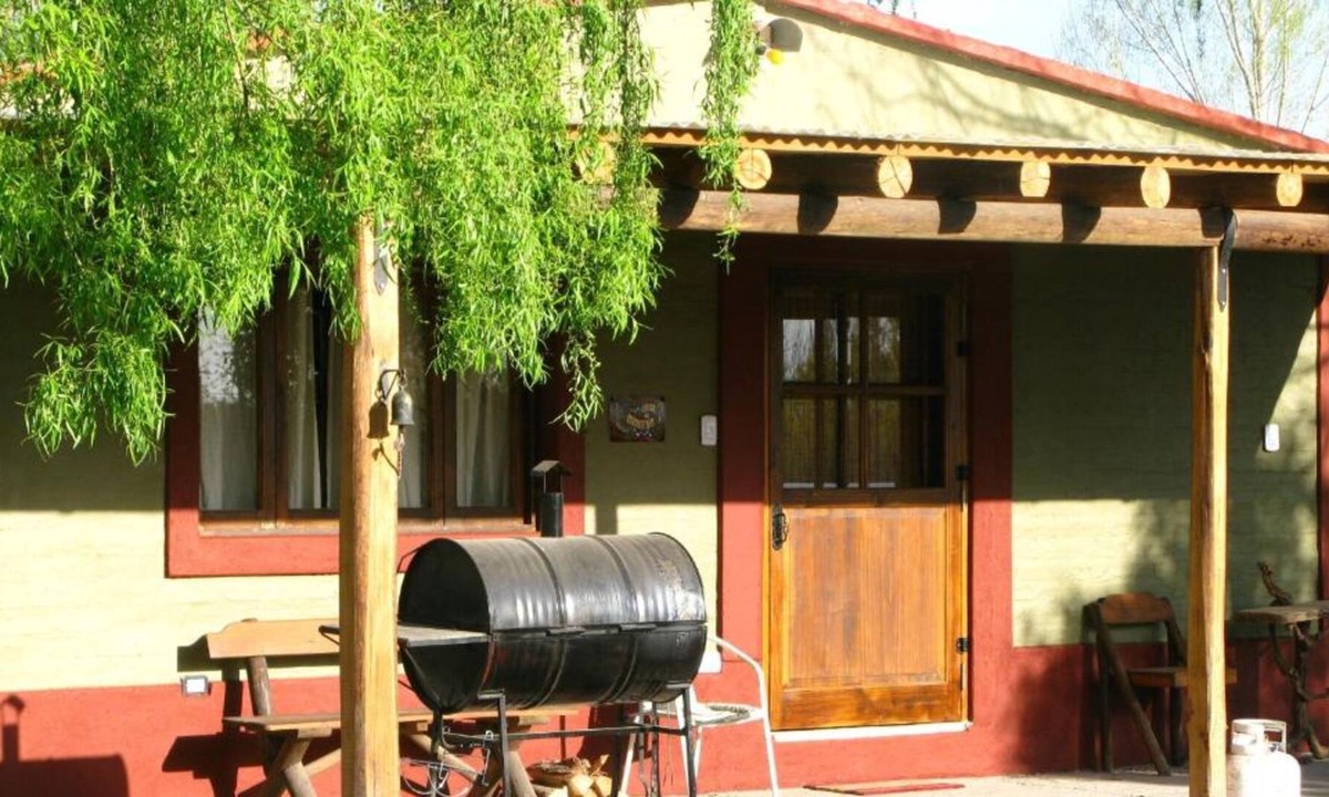 Tunuyan Apartment | Premium Studio - Cozy little house in the vineyards