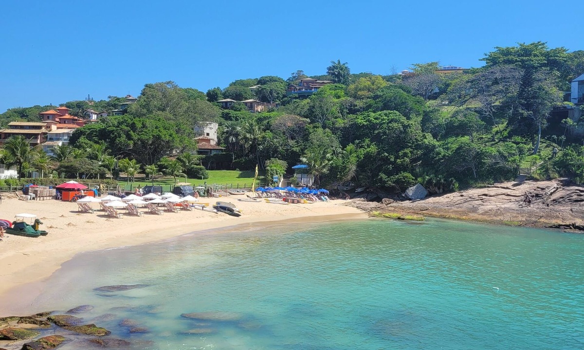 Ferradurinha House | Property located 30 meters from Ferradurinha beach
