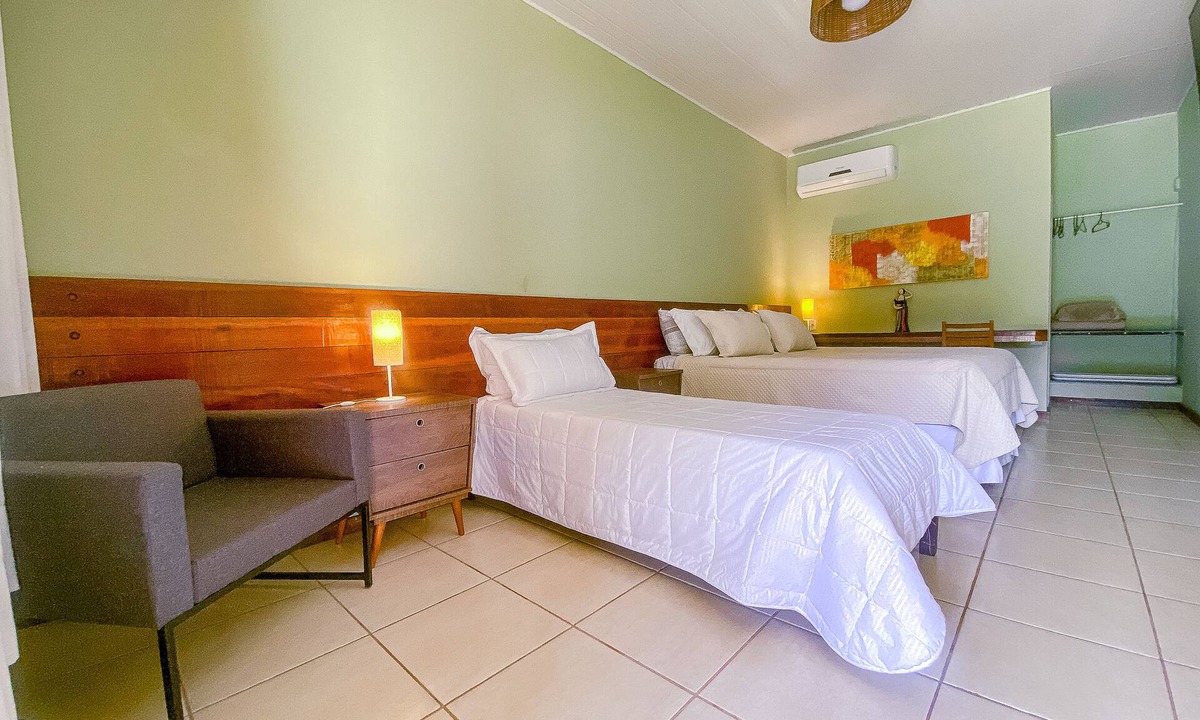 Esmeraldas Hotel | QUATRO ESTAÇOES PESQ. E HOTEL FAZENDA