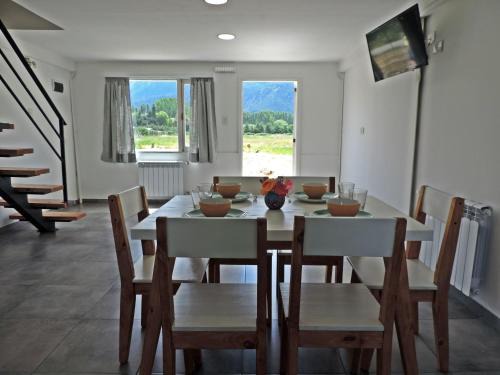 El Hoyo Apartment | Río Epuyén Aparts