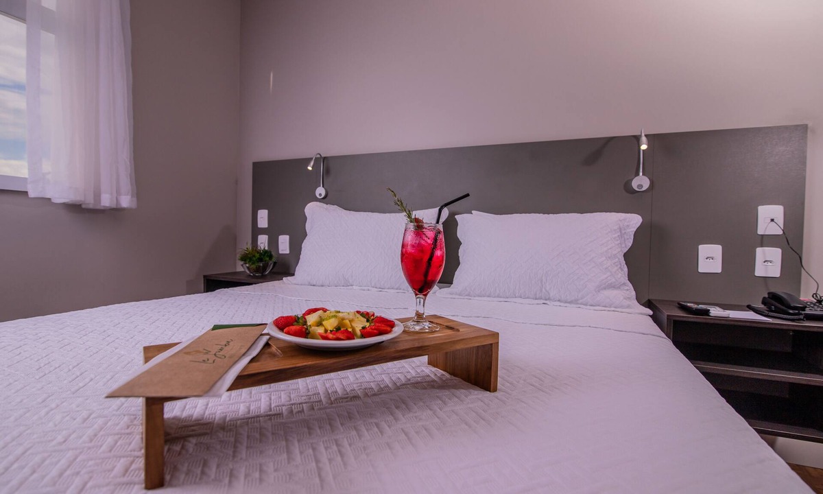 Aleixo Hotel | Ramada by Wyndham Manaus Torres Center