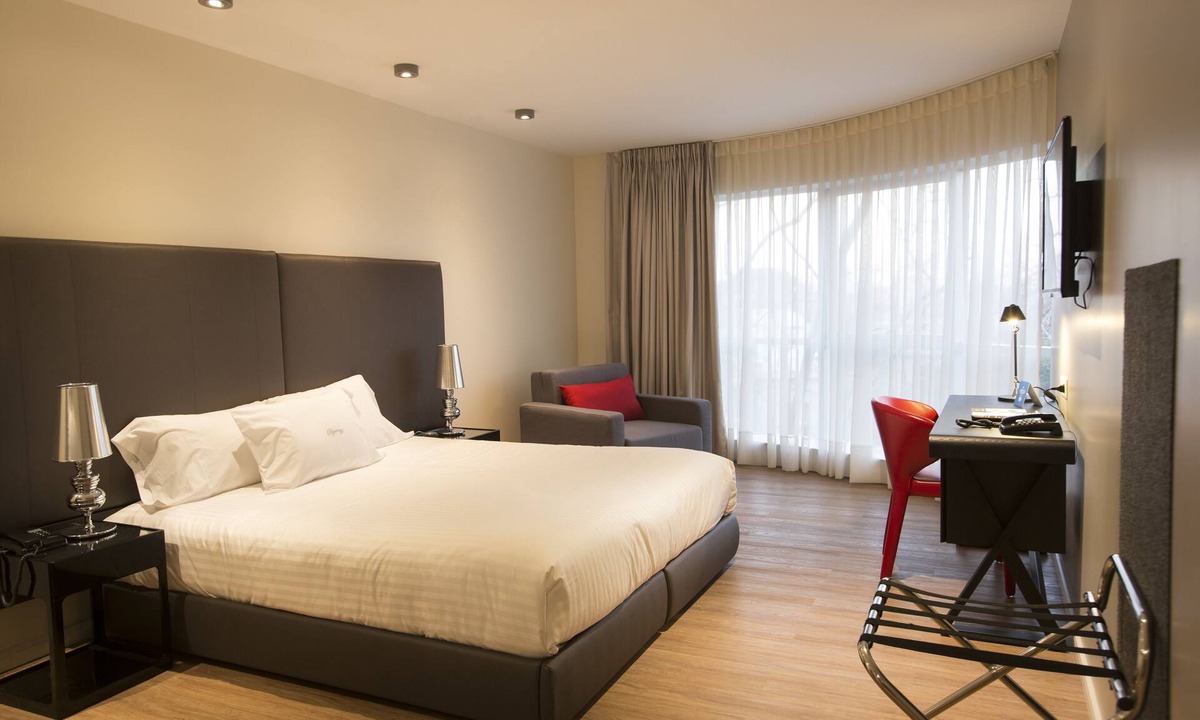 Pocitos Hotel | Regency Way Montevideo Hotel