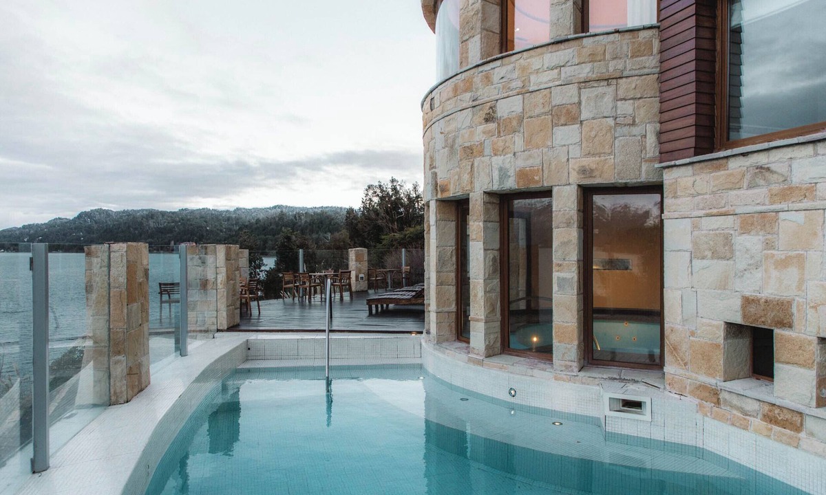 Angostura Apartment | Rent Up -Casa junto al lago Nahuel Huapi