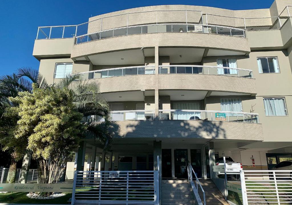 Centro Apartment | Residencial Viapiana - Condomínio no Centro de Bombinhas próximo a praia de 4 Ilhas