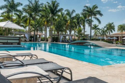 Centro Resort | Resort&House,4 Quartos, 8 pessoas, Beach tenis, Bike, Golfe, Pesca, Ar, Wifi fibra, TV a cabo e Lareira