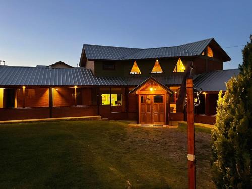 Macrozona Meseta Cerro Calafate Hotel | Ruca Nel
