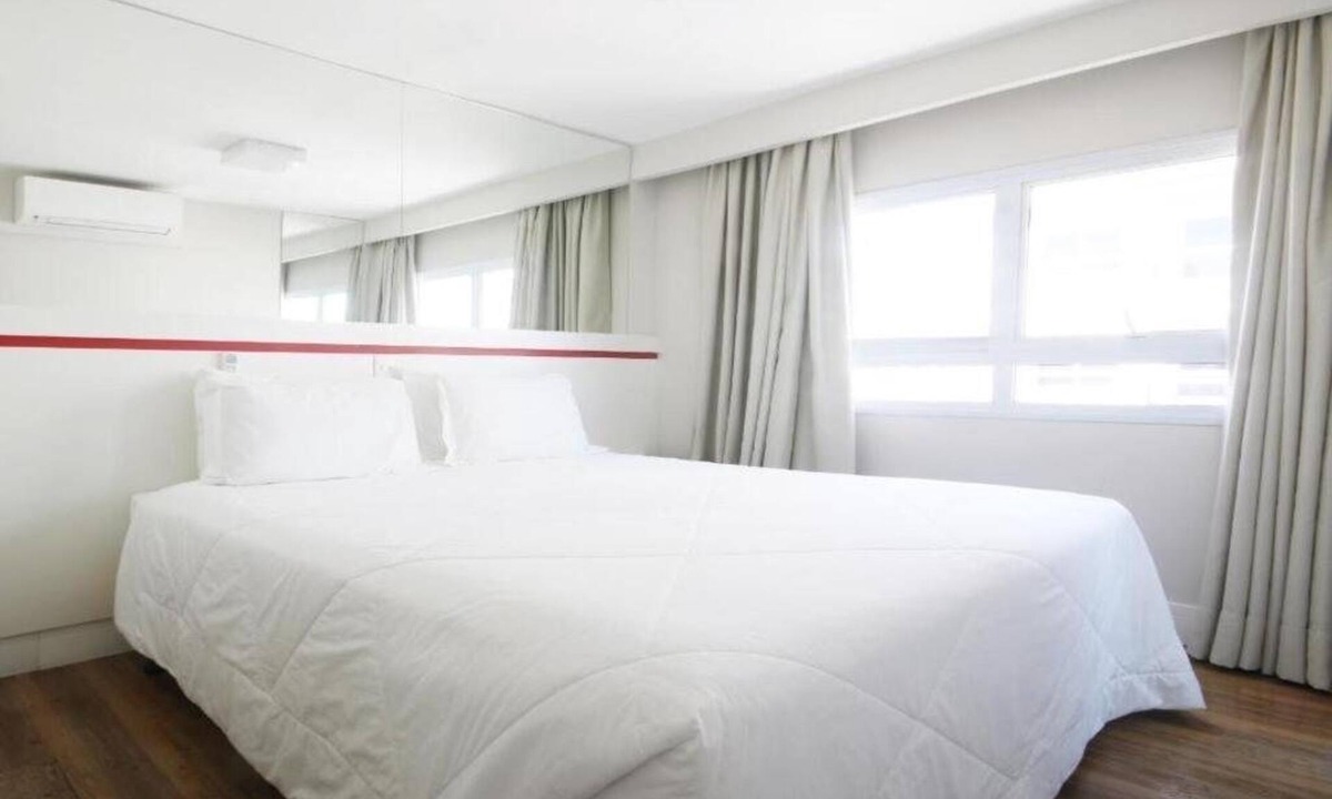 Sao Paulo Hotel | São Paulo Pool & Fitness Retreat | 4.0mi to Catavento Museum