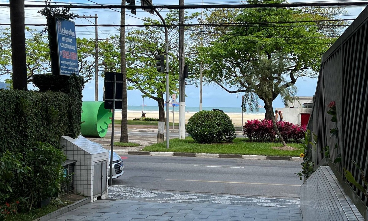 Gonzaga Apartment | Sea Front Condominium with Garage and Wi-Fi, Gonzaga