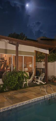 Enseada House | Seu cantinho a dois passos da Praia