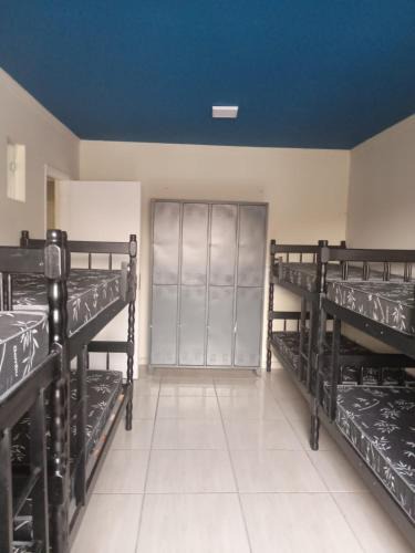 Pindamonhangaba Hostel | Sheymar Hostel Pindamonhangaba