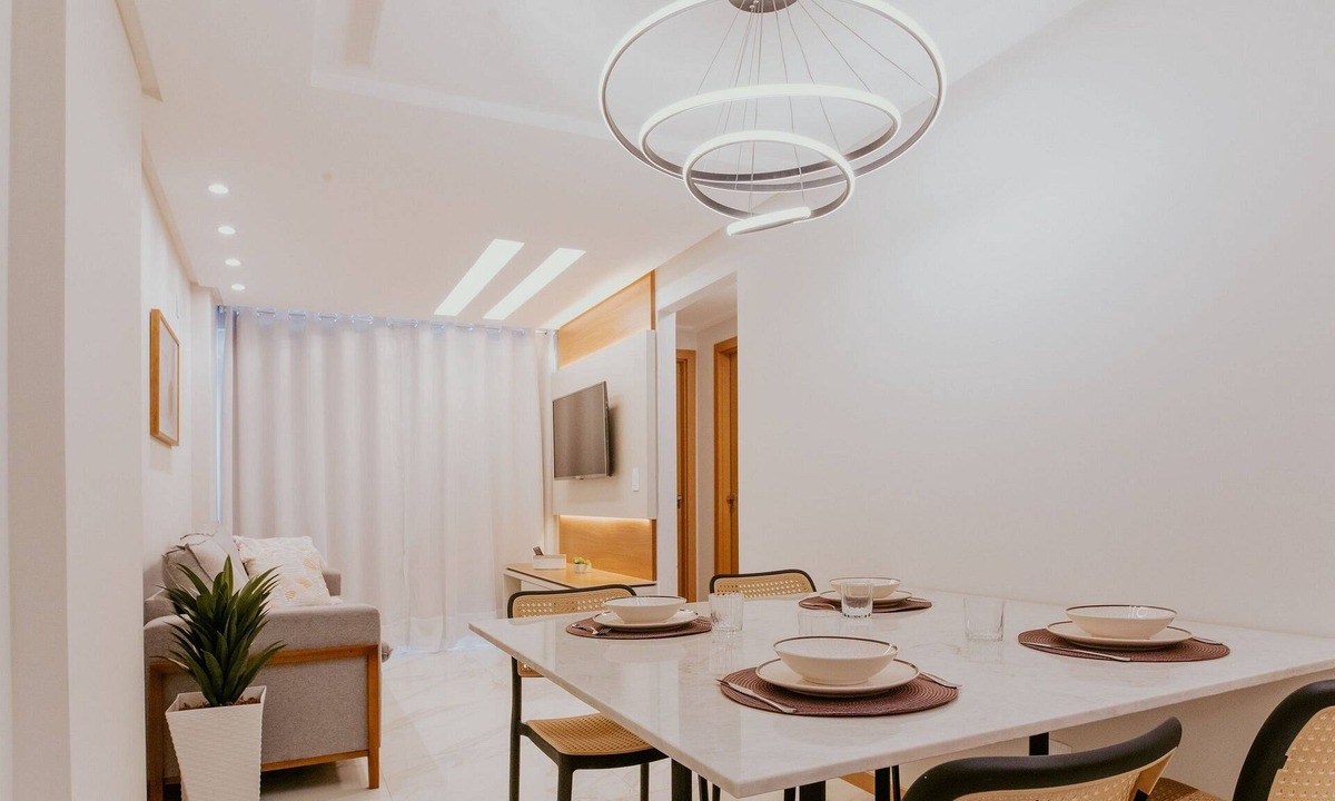 Praia do Morro Apartment | Sophisticated 3-bedroom apartment 100m from the sea on Praia do Morro beach.