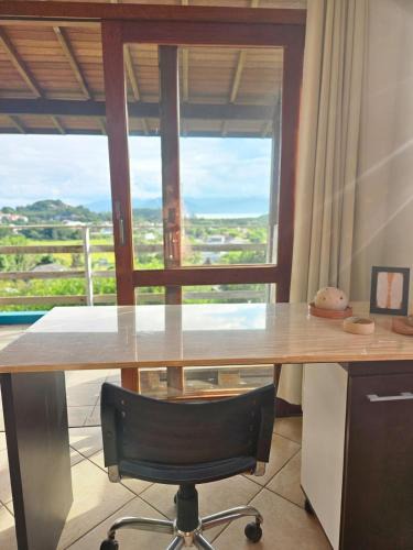 Caiacanga Apartment | Sossego, Linda vista, praia 400mts e home-office