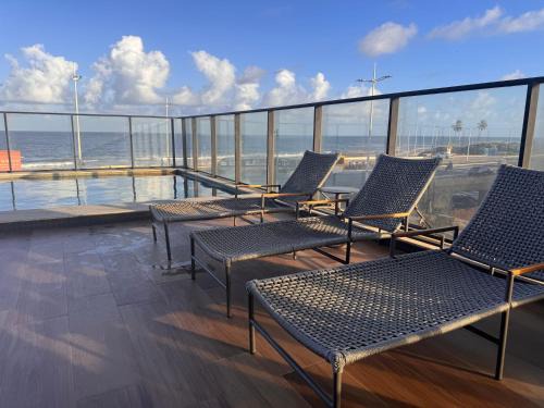 Pituba Apartment | Studio 316 - Frente-Mar no Jardim dos Namorados