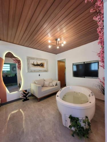 Guararema Apartment | Studio com hidromassagem em Guararema