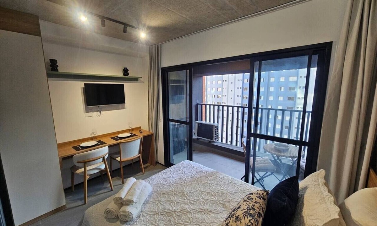 Brooklin Paulista Apartment | Studio Completo com Varanda - Brooklin