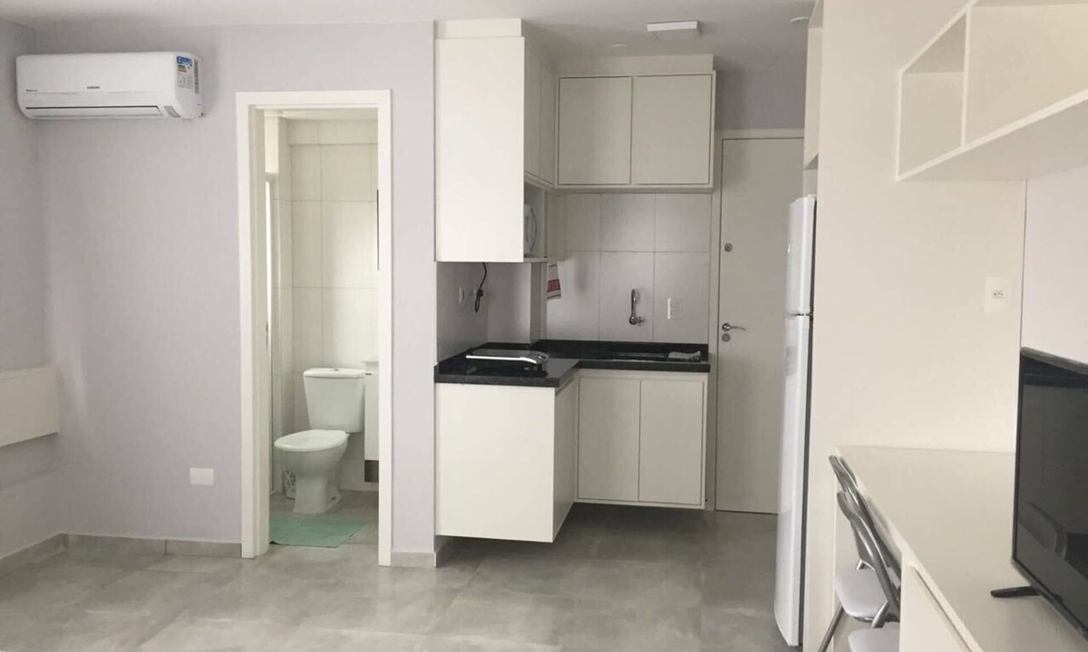 Civic Center House | Studio per Month