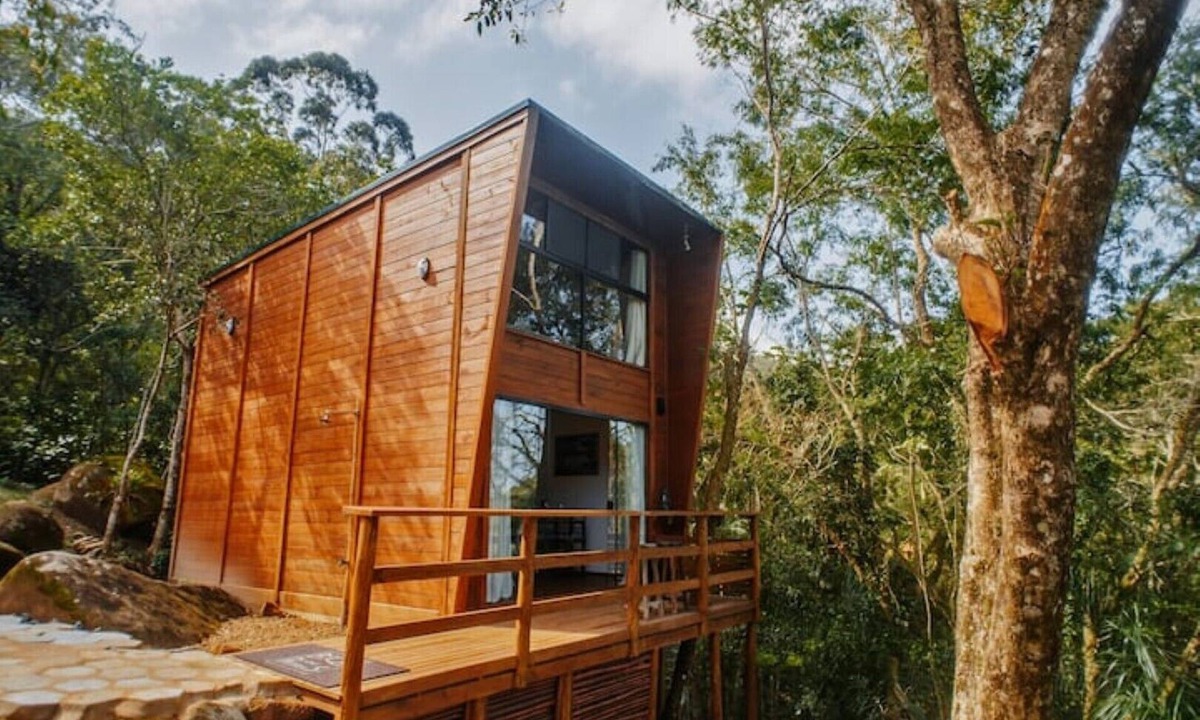Garopaba House | Studio Turmalina, overlooking the sea, dunes and lagoon.
