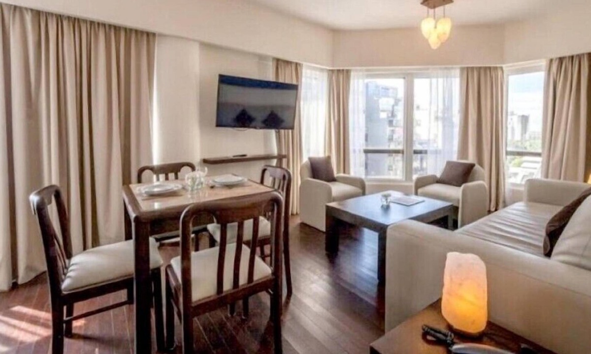 El Centro Hotel | Stunning 2BR Suite within Walking Distance to Colom Theater