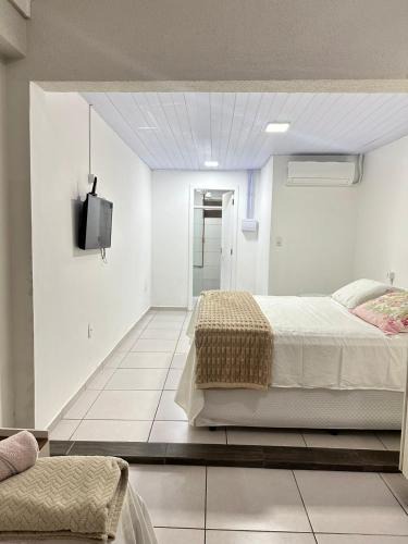 Bela Vista House | Suíte próximo a BR!