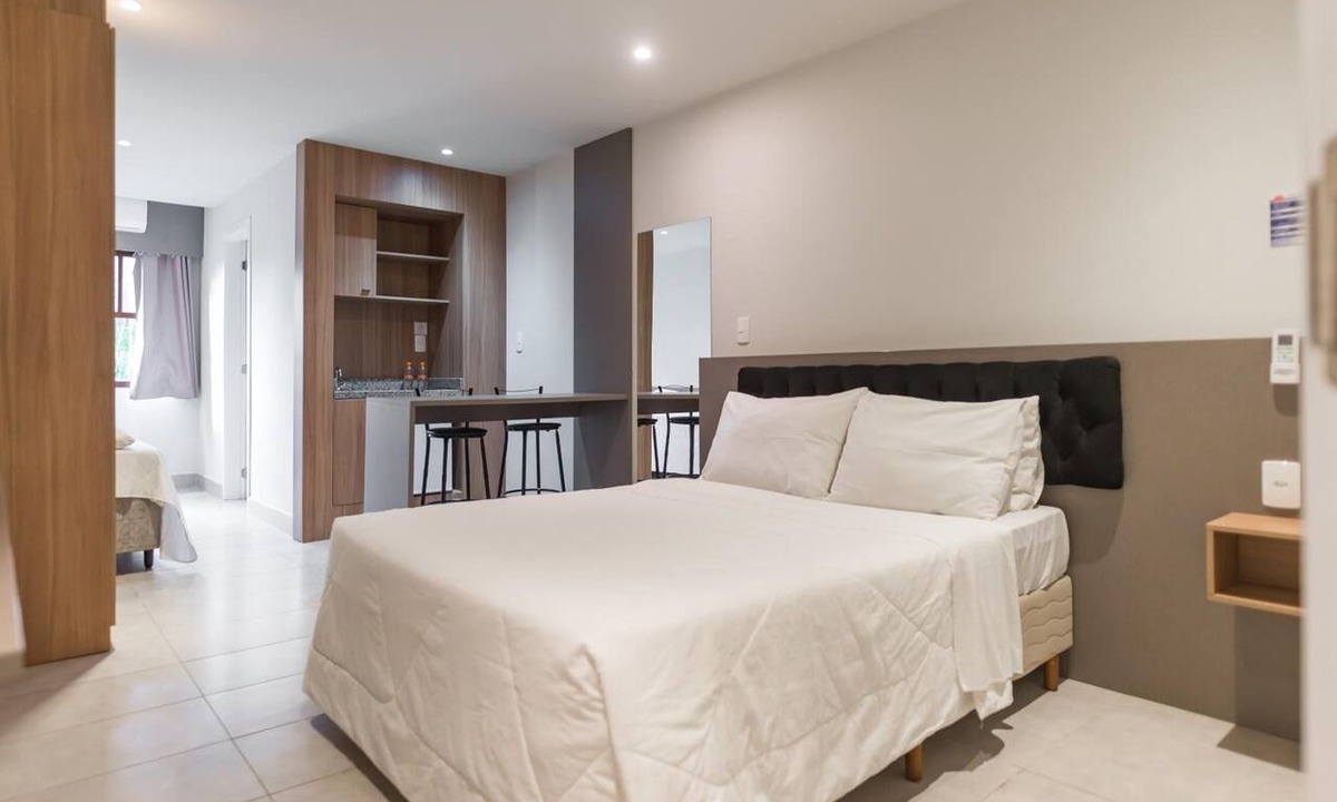 Nova Friburgo Hotel | Superior Suite | Pool, BBQ, Hot Tub & 3.8 mi to Three Peaks State Park