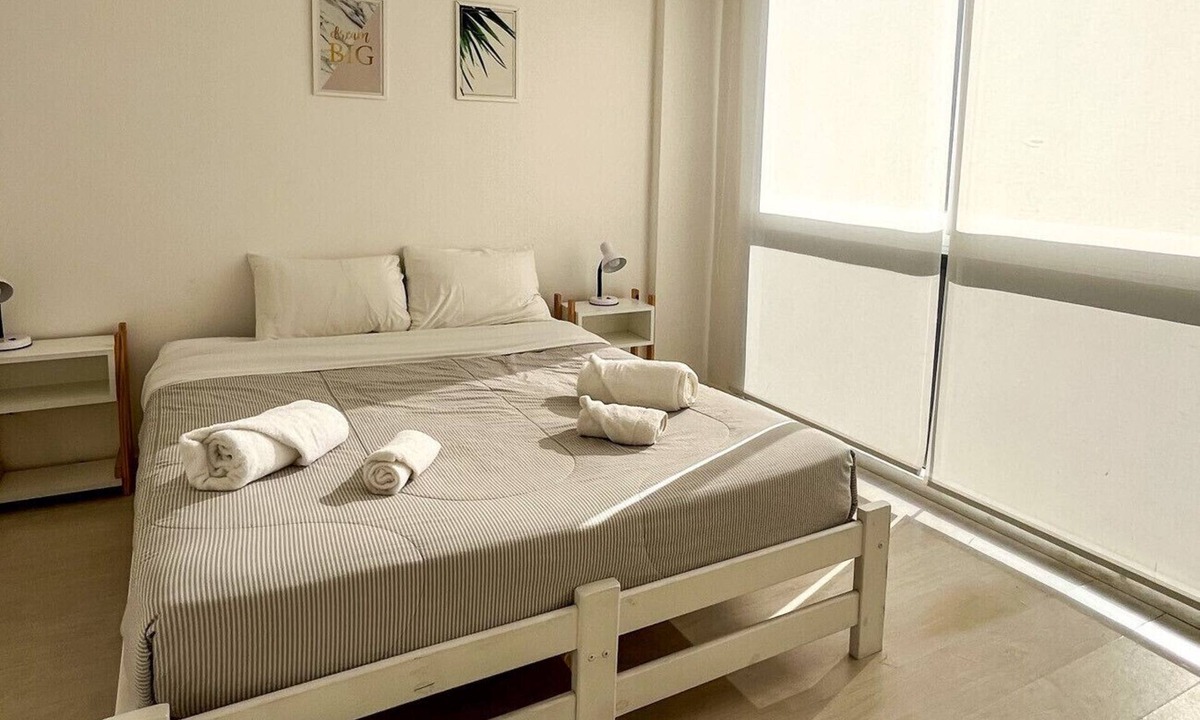 Balvanera Apartment | Triple studio in Congreso | Historic Av. de Mayo, Av. Corrientes theaters, Once Shopping Tour & health centers