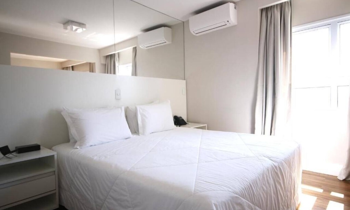 Sao Paulo Hotel | Urban São Paulo Getaway, Gym Access | 3.0mi to Sé Cathedral