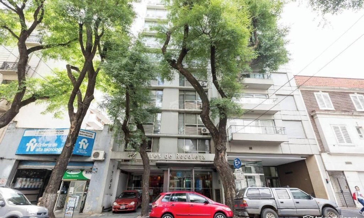 Recoleta Apartment | Uriburu 1756 by Ayres Apartments Recoleta