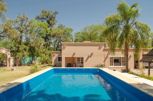 Santiago del Estero House | Vacation House with Pool and Recreational Space