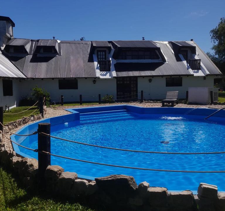 Gualeguaychu Hotel | Valdemoro Hosteria