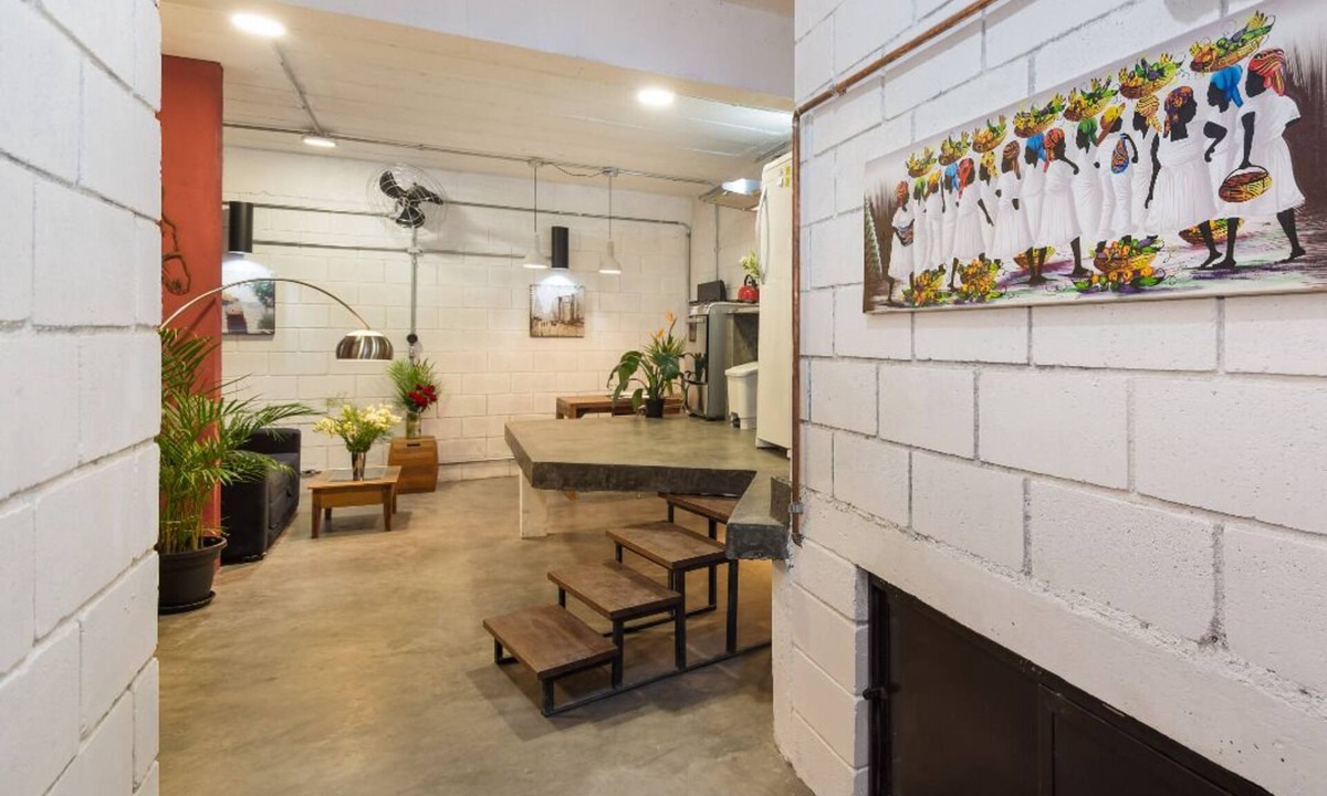 Sao Paulo Apartment | VILA MADALENA Perfect Location: Artistic Apartment
