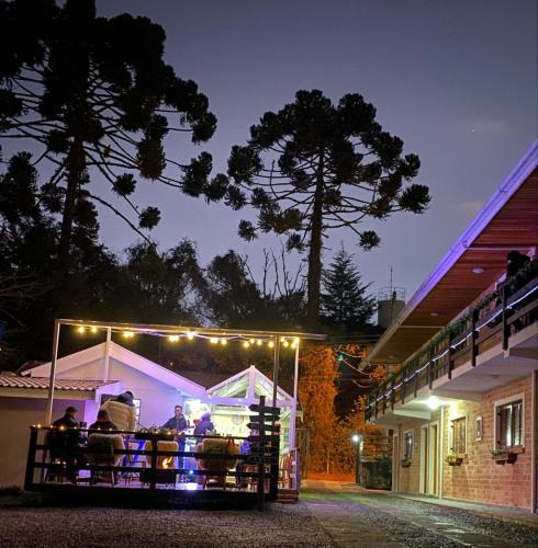 Vila Britania Hotel | Vila Velasco