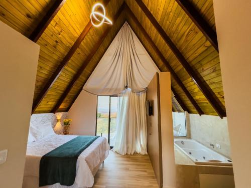 Serra de Sao Bento Cabin | Villa do Sol Chalés