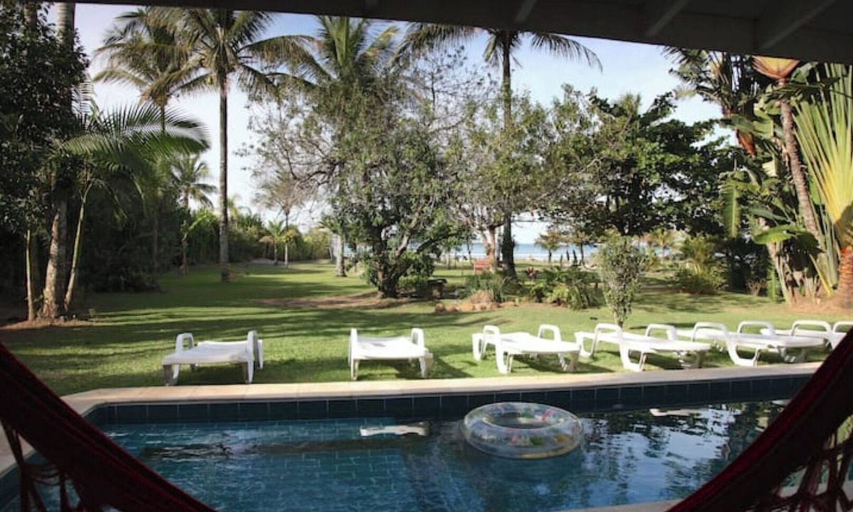 Costa do Sol Villa | VILLA ON THE BEACH/WATERFRONT/SEA VIEW, IDEAL FOR FAMILY OR FRIENDS