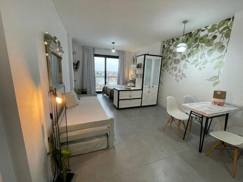 Remedios de Escalada Apartment | Visitá zona sur Acogedor estudio Parking Piscina,Laundry Cercano a Ezeiza y CABA