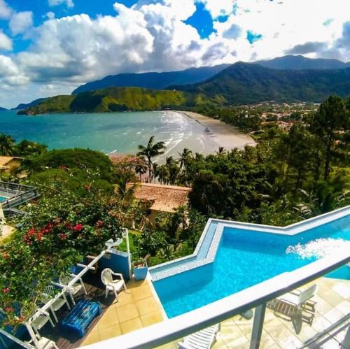 Praia do Cabelo Grande House | Vista cinematográfica com piscina de borda infinita e hidromassagem