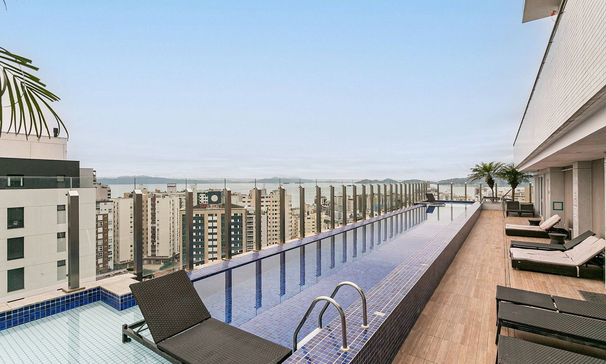 Centro Apartment | WI-FI 200MB | Rooftop with Pool and Sea View #CA70D
