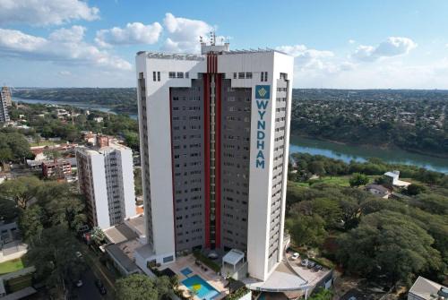 Foz do Iguacu Hotel | Wyndham Golden Foz Suítes