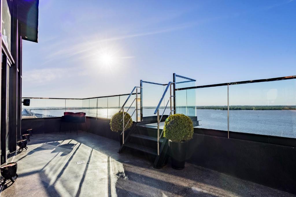 Centro Historico Apartment | Xtay Cais Rooftop -Estúdios completos e Rooftop para o Rio Guaíba